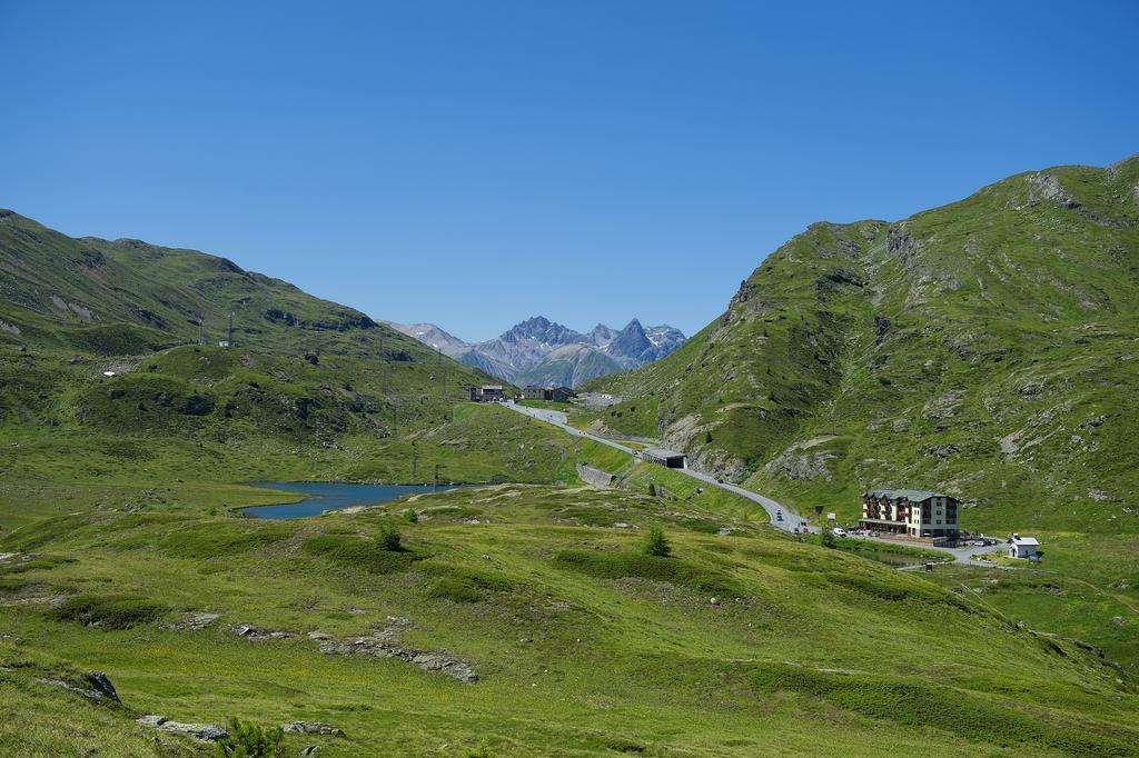 Hotel Interalpen Isolaccia Exterior foto